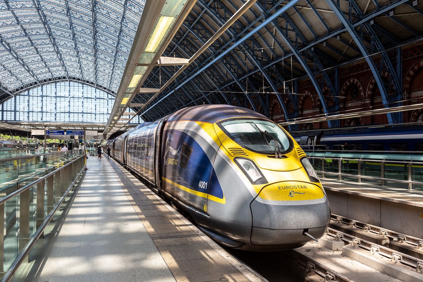 Paris to London Train Travel